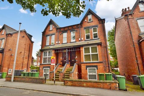 undefined, Brookfield Avenue, Leeds LS8
