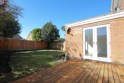 16 Mill Rise, Swanland, North Ferriby, HU14 3PW