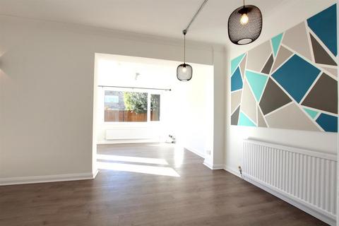 16 Mill Rise, Swanland, North Ferriby, HU14 3PW