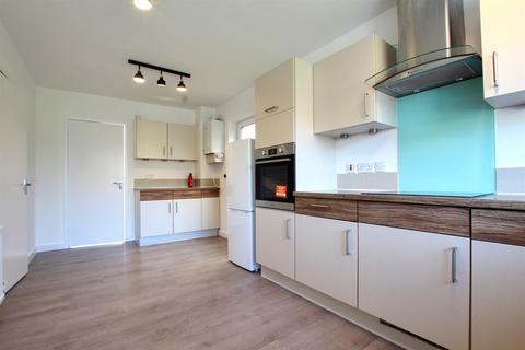 16 Mill Rise, Swanland, North Ferriby, HU14 3PW