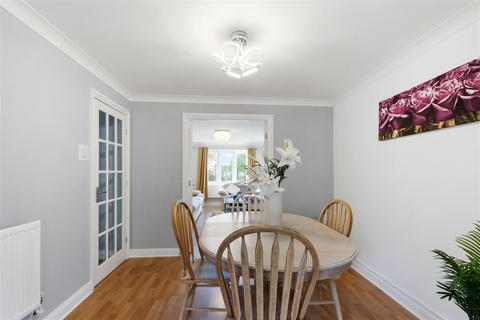 5 bedroom detached house for sale, Duncton Road, Clanfield