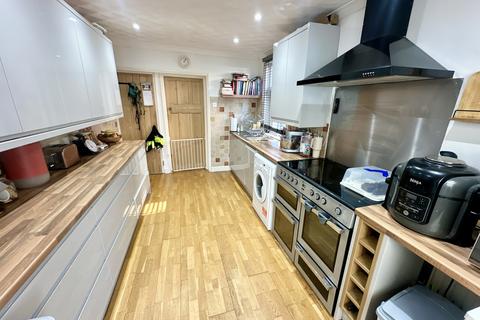 155 Dover Road, Ipswich, IP3 8JJ