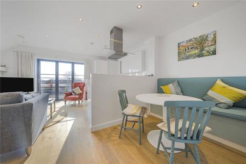 1 bedroom apartment for sale, Ridgemount Apartments, Darlaston Road, London, SW19