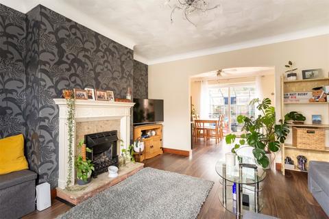 62 Ashurst Road, Brighton, BN2 4PH