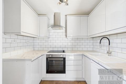 1 bedroom flat for sale, Bexhill Road, St. Leonards-On-Sea