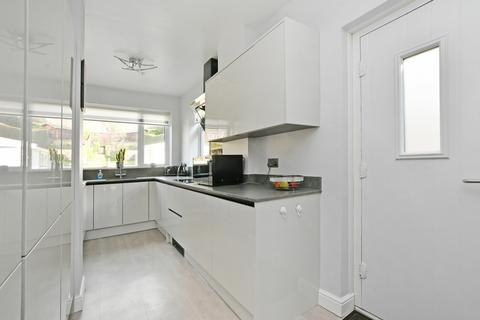 3 Birchitt View, Dronfield, S18 2HL