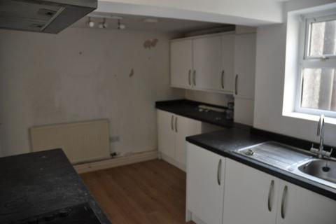 2 bedroom terraced house for sale, 37 Cybi Place, Holyhead, LL65