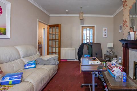 3 bedroom flat for sale, Meiklerig Crescent, Glasgow G53