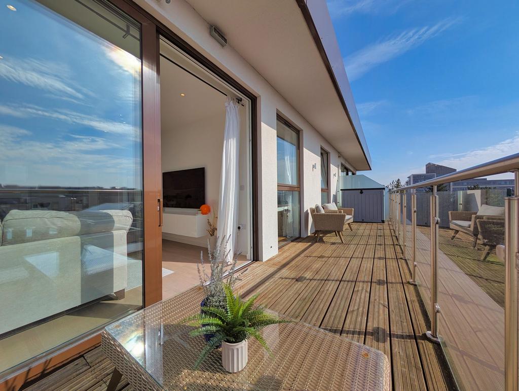Roof Terrace