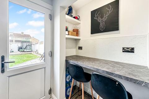 26 Summerdown Walk, Trowbridge, BA14 0LJ