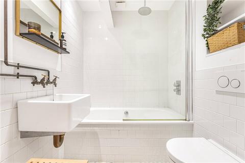 2 bedroom apartment for sale, Navarino Road, London, E8