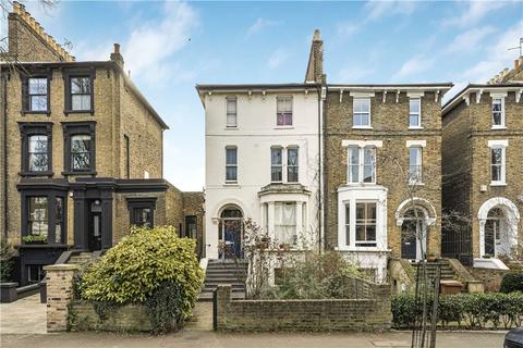 2 bedroom apartment for sale, Navarino Road, London, E8