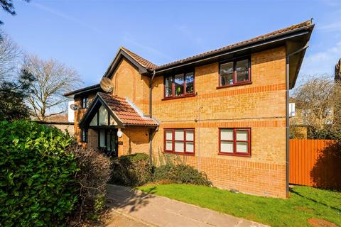 1 bedroom apartment for sale, Chamberlain Place, Walthamstow