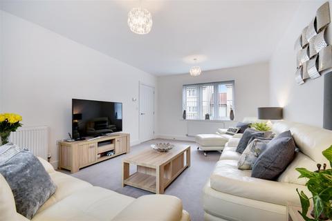 4 bedroom detached house for sale, Drewry Street, Burnham-on-Crouch