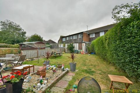 4 bedroom semi-detached house for sale, Church Hill Avenue, Bexhill-on-Sea, TN39