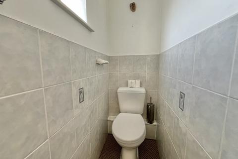8 Gloucester Avenue, Blackpool, FY1 4EJ
