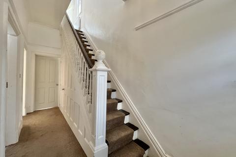 8 Gloucester Avenue, Blackpool, FY1 4EJ