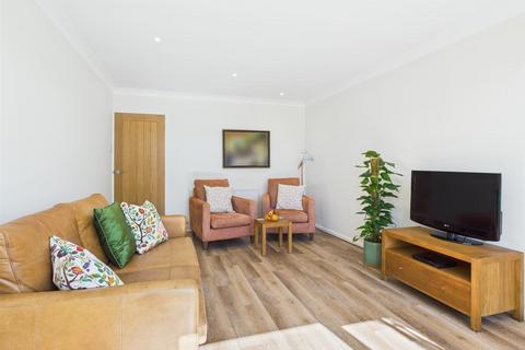 36 Derwent Drive, Bewdley, DY12 2PN