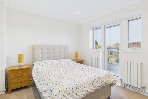 36 Derwent Drive, Bewdley, DY12 2PN