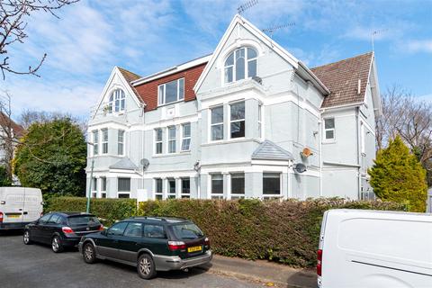 2 bedroom flat for sale, 6-7 Pine Tree Glen, Bournemouth