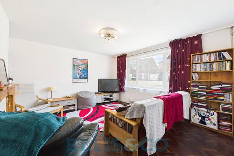 4 bedroom semi-detached house for sale, Ashden Walk, Tonbridge, Kent, TN10