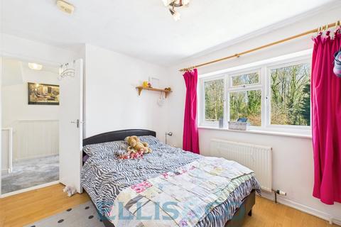 4 bedroom semi-detached house for sale, Ashden Walk, Tonbridge, Kent, TN10