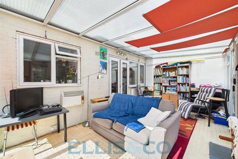 18 Ashden Walk, Tonbridge, TN10 3RL