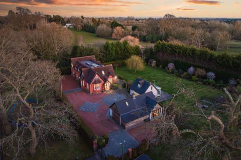 East Lodge, Dell Park Bishopsgate Road, Englefield Green, Egham, TW20 0YL