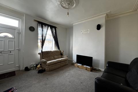 2 bedroom terraced house for sale, Bayswater Road, Leeds LS8