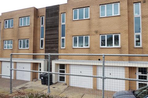 3 bedroom townhouse for sale, Villa , Lakeside Rise, Blackley