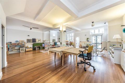 3 bedroom house for sale, Warner Place, London E2