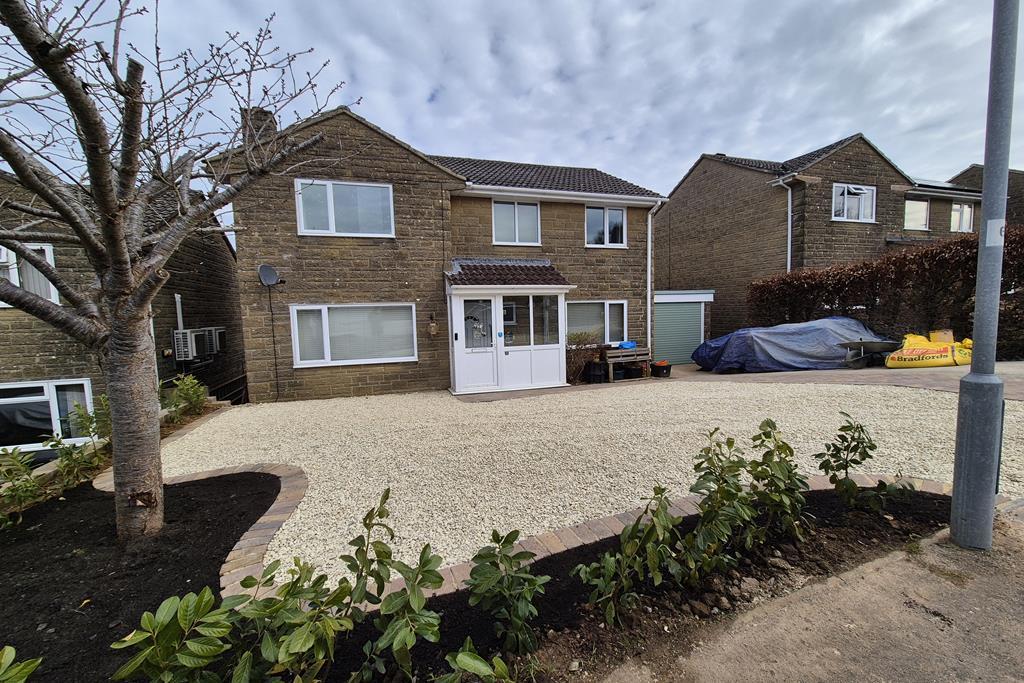 4 Bedroom Detached for Sale