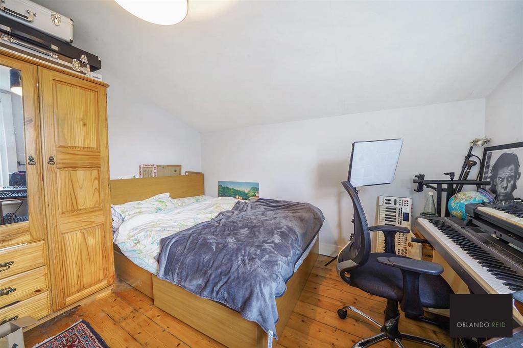 64 A Whitbread Road - c BMUL8 Tq VCKyo NFt Rv Gc.jpg