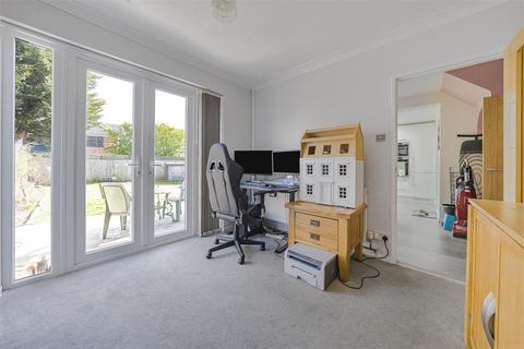 4 Andermans, Windsor, SL4 5RN