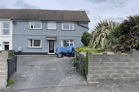 4 bedroom semi-detached house for sale, Penceiliogi, Llanelli