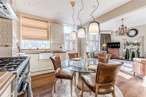 undefined, East View, Yeadon, Leeds, West Yorkshire