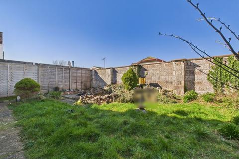 2 bedroom detached bungalow for sale, Brighton Road, Lancing, BN15 8JP