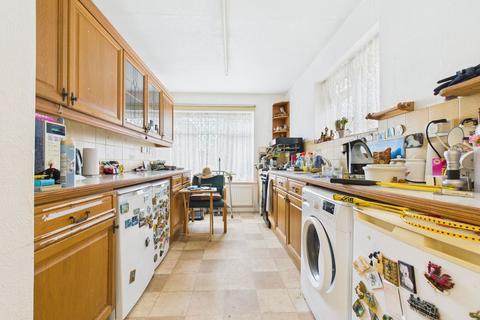 2 bedroom detached bungalow for sale, Brighton Road, Lancing, BN15 8JP