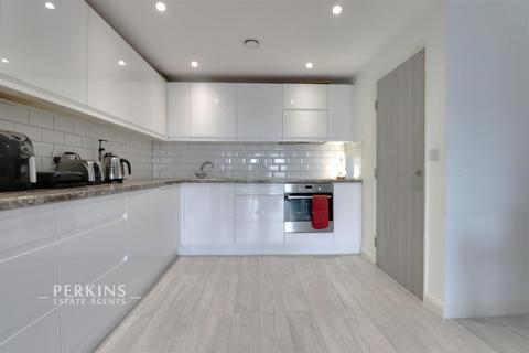 2 bedroom flat for sale, Wembley, HA0