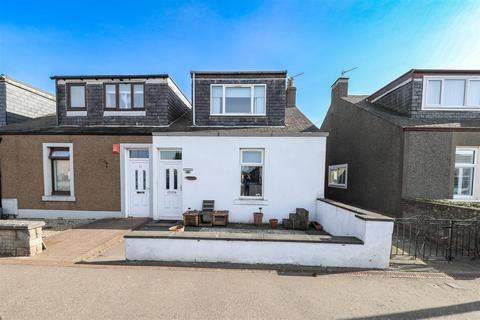 3 bedroom semi-detached house for sale, Main Street, Thornton