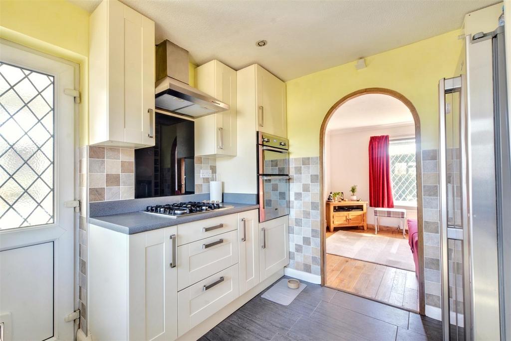 Kitchen 3.jpeg