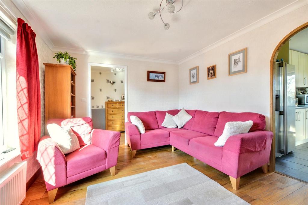 Lounge 2.jpeg