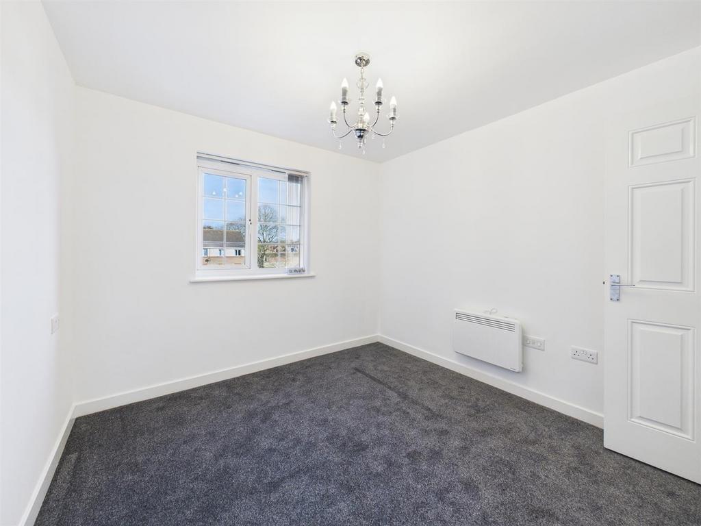 Bedroom: