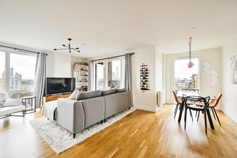 2 bedroom flat for sale, Wimhurst Court, Poplar, London, E14