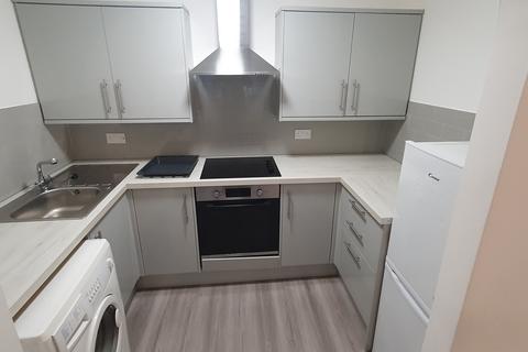 1 bedroom flat to rent, 28 Richmond Court, Roath