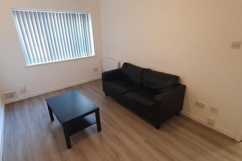 1 bedroom flat to rent, 28 Richmond Court, Roath