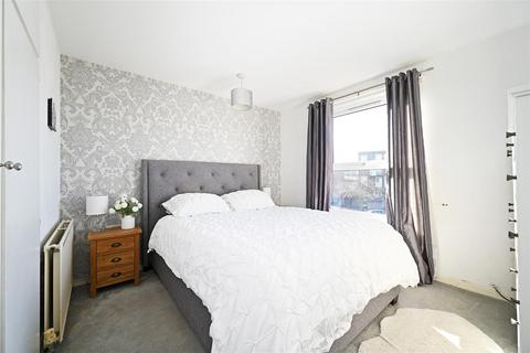 137 Lingfoot Crescent, Sheffield, S8 8DA