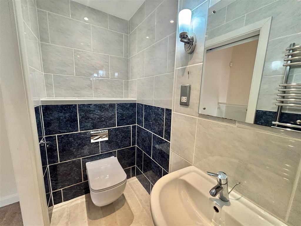 En- Suite