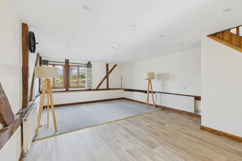 3 bedroom barn conversion to rent, Moor Court, Upper Pendock, Malvern