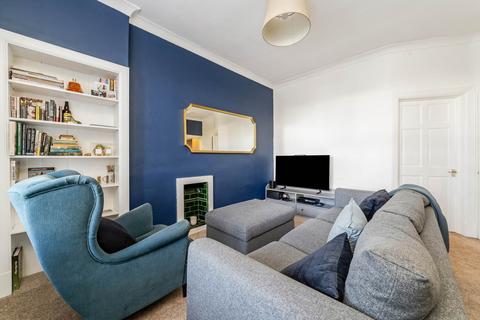 1 bedroom apartment for sale, Easwald Bank, Kilbarchan